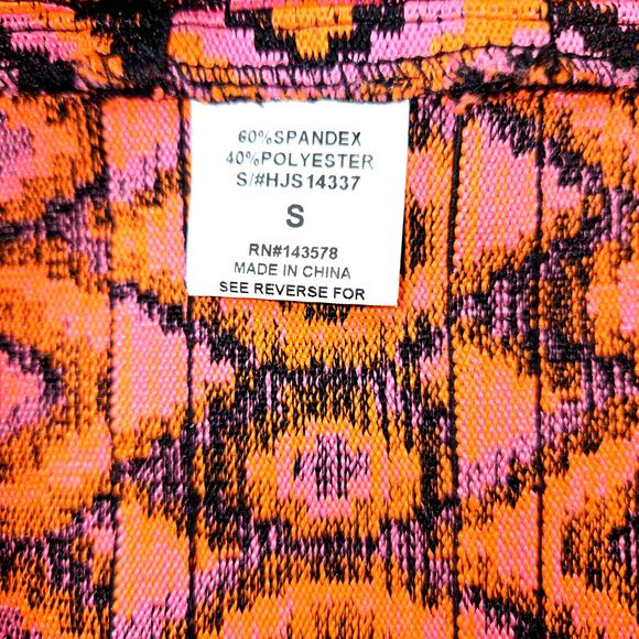 Karie Small Pink Orange Heavy  Short Women's Skirt Miss Size 4 6 S - Picture 4 of 6